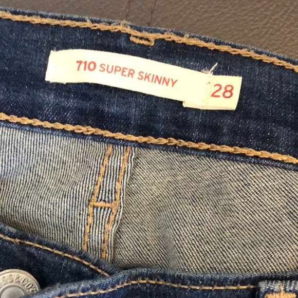 Super Skinny Levi Jeans size 28 - Picture 5 of 5